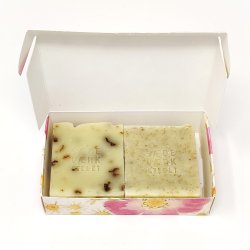 Geschenkbox mit zwei Seifen